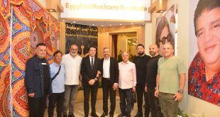 تكريم نقيب الموسيقيين اللبناني فريد بو سعيد في مصر