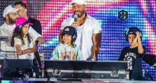تامر حسني يفي بوعده للطفل آسر ويغني معه في مهرجان “تامر حسني للمدارس”