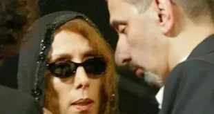 ام زياد .. قد بكت