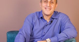 دكتور مصطفى محمود :”عادات خاطئة تسبب أمراض اللثة وتسوس الأسنان يجب معرفتها”
