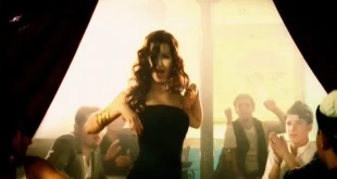 مؤلف أغنية “أخاصمك آه” يلاحق نانسي عجرم قضائياً!