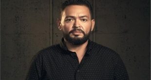 كواليس الصلح أمام نيابة الطفل.. احمد رزق يصالح أسرة الطالب الذي ضربه نجله