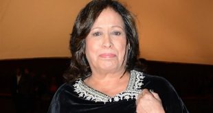 باقة ورد من ولي عهد الكويت للفنانة حياة الفهد
