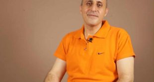 د. مصطفى محمود يكشف أسباب جفاف الفم وطرق التخفيف منه