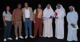 مسرحية “ماسح الأحذية” تتوَّج بجائزتين في مهرجان الكويت الدولي للمونودراما