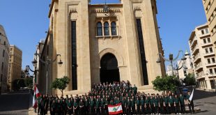 العلم اللبناني رقص شامخاً في احضان بعقلين