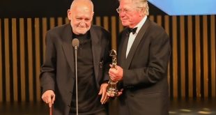 مهرجان القاهرة السينمائي ينعي الأسطورة بيلا تار.. وداعًا “فيلسوف الصورة”