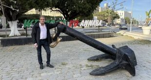 دعوتان لعنابة وروتردام.. خالد يوسف :” كبيرة يا مصر “