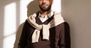 ربنا يديم الفرحة.. تعليق أحمد جمال على احتفال الشعب بافتتاح المونوريل بأغنية تحيا مصر