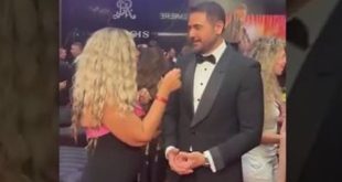 لماذا احرج احمد عز المذيعة بوسي شلبي على الهواء ؟