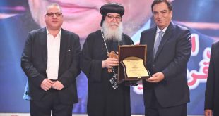 جورج قرداحي يُكرَّم في مهرجان “سمفوني السادس” بالقاهرة بصفته أحد “رسل السلام”