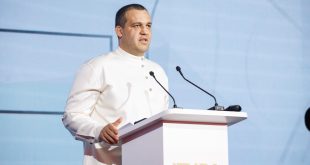 كريمليف يرحب بعودة الملاكمين الروس للمنافسات الدولية تحت العلم والنشيد الوطنيين